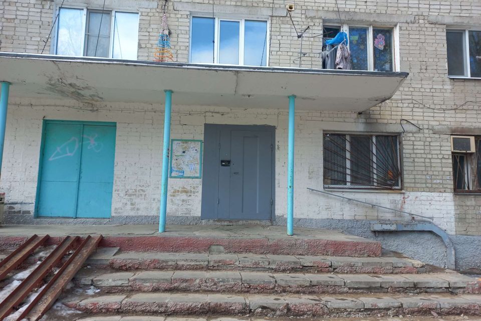 комната г Саратов ул Крымская 19 муниципальное образование город Саратов фото 10
