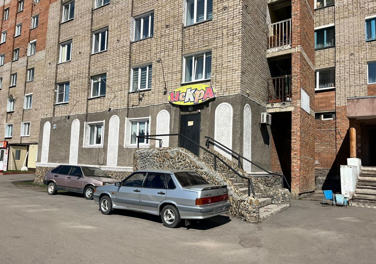 торговое помещение г Киселевск ул 50 лет города 40 фото 1