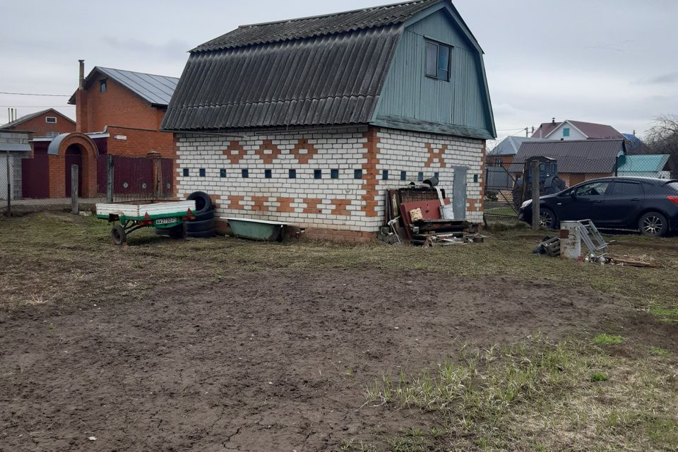 дом г Чебоксары пер Гремячевский городской округ Чебоксары фото 1