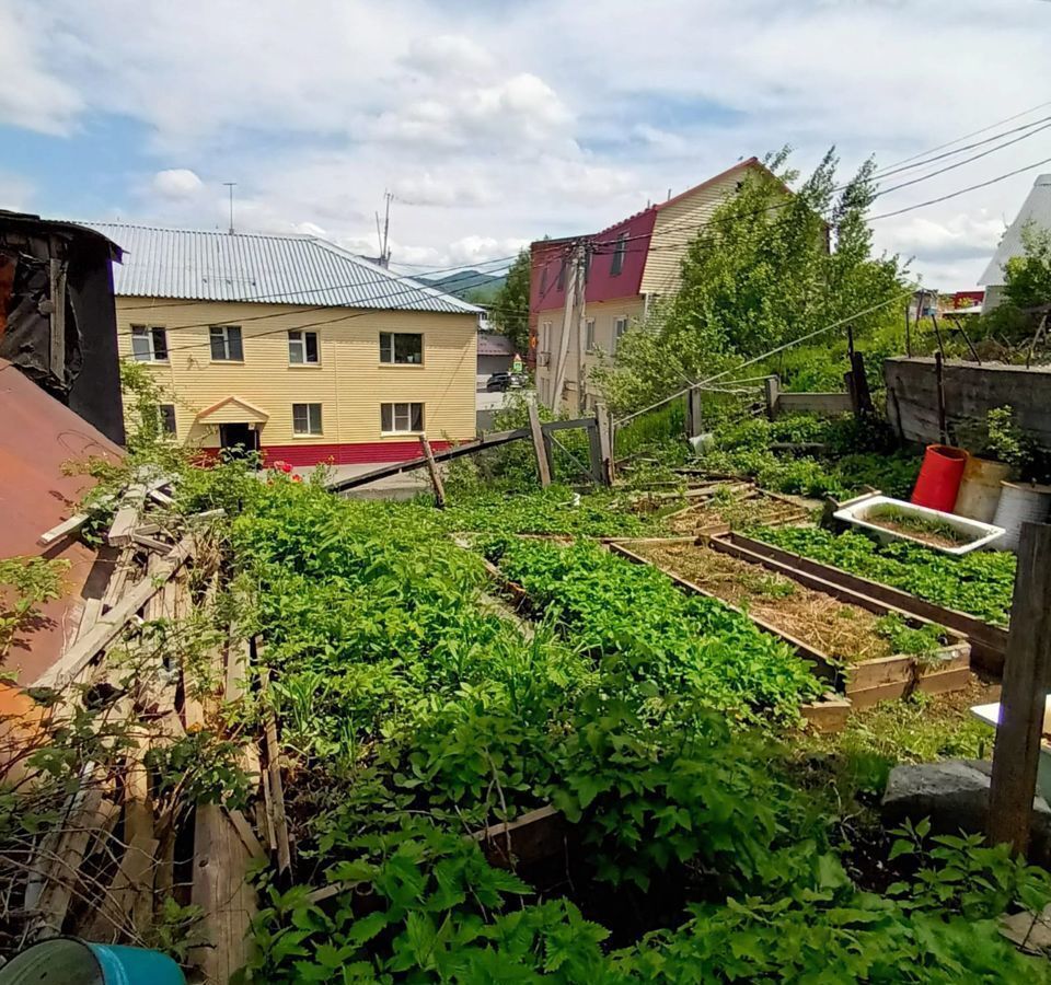 офис р-н Таштагольский пгт Шерегеш ул Гагарина 25а Шерегешское городское поселение фото 2