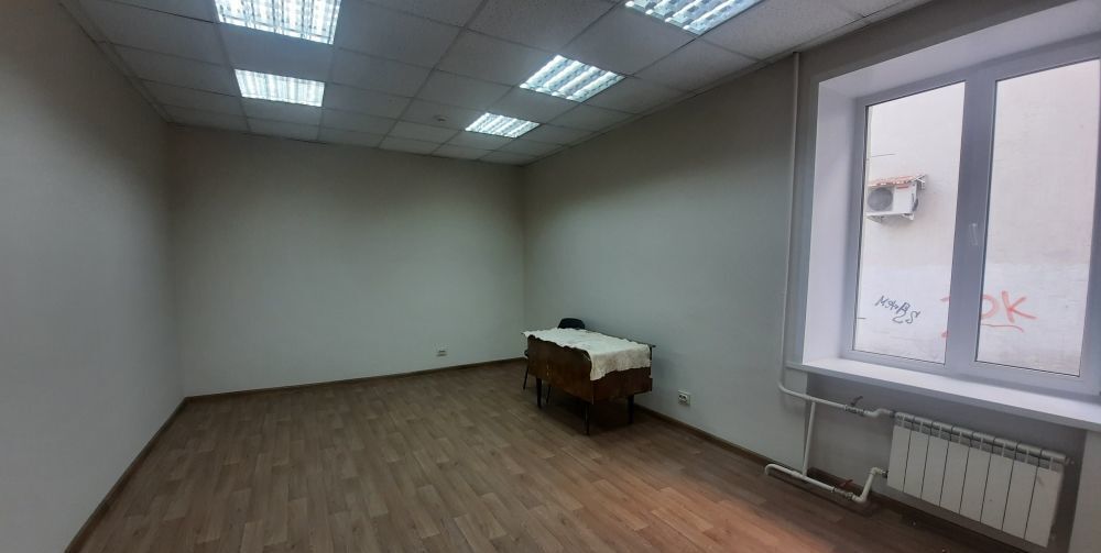 офис г Пенза р-н Железнодорожный ул Суворова 111 фото 1