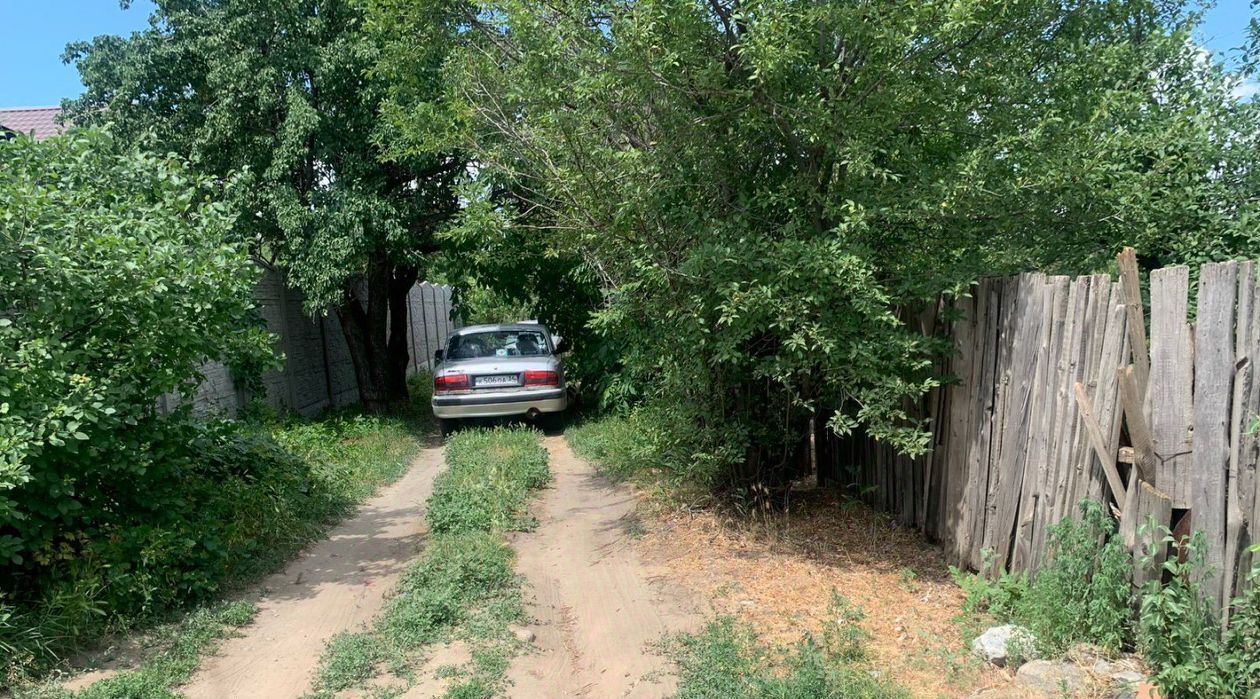 Продам дом на улице им. Менделеева в Краснооктябрьском районе в городе  Волгограде 25.0 м² на участке 6.0 сот этажей 1 830000 руб база Олан ру  объявление 122494430