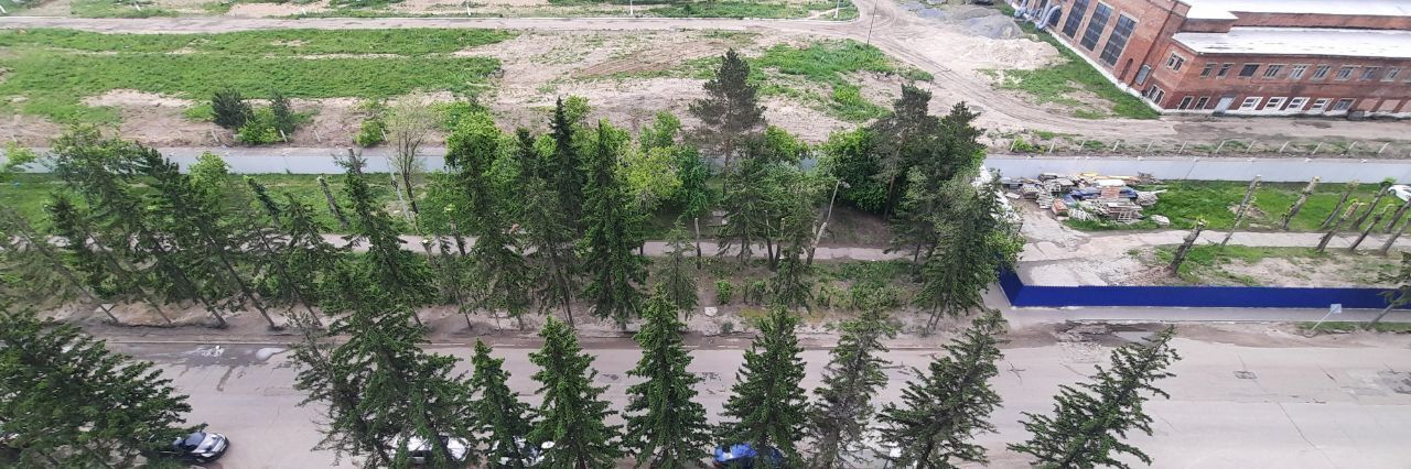 квартира г Омск п Чкаловский пр-кт Космический 14е микрорайон «Космический» р-н Октябрьский фото 27