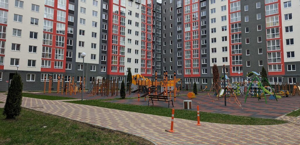 квартира г Калининград р-н Московский ул У.Громовой 131 фото 2