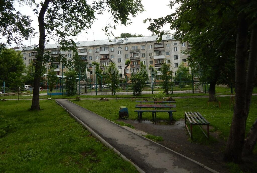 квартира г Новосибирск р-н Центральный Маршала Покрышкина ул Ольги Жилиной 88 фото 17