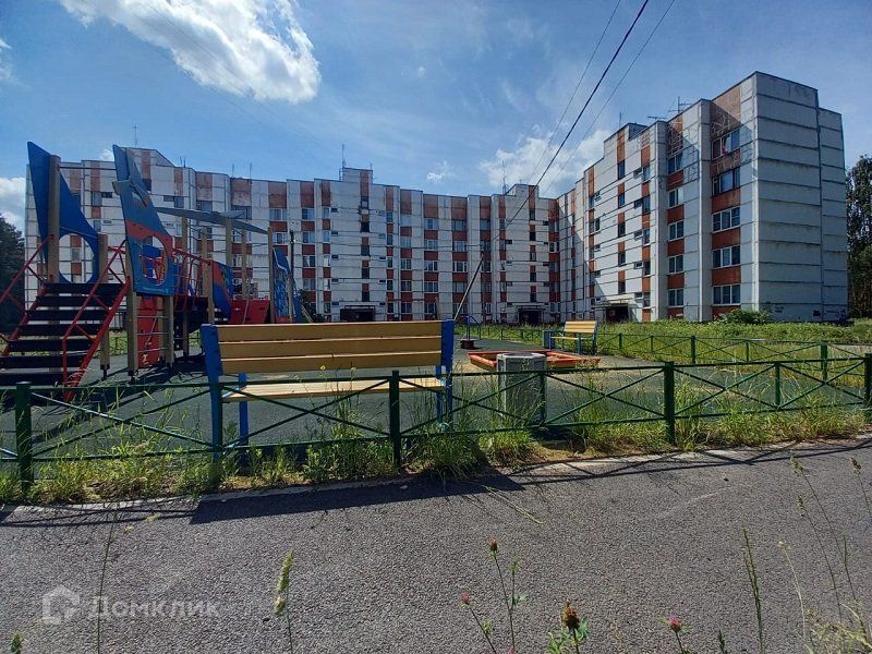 квартира р-н Кировский городской посёлок Приладожский, 21А фото 1