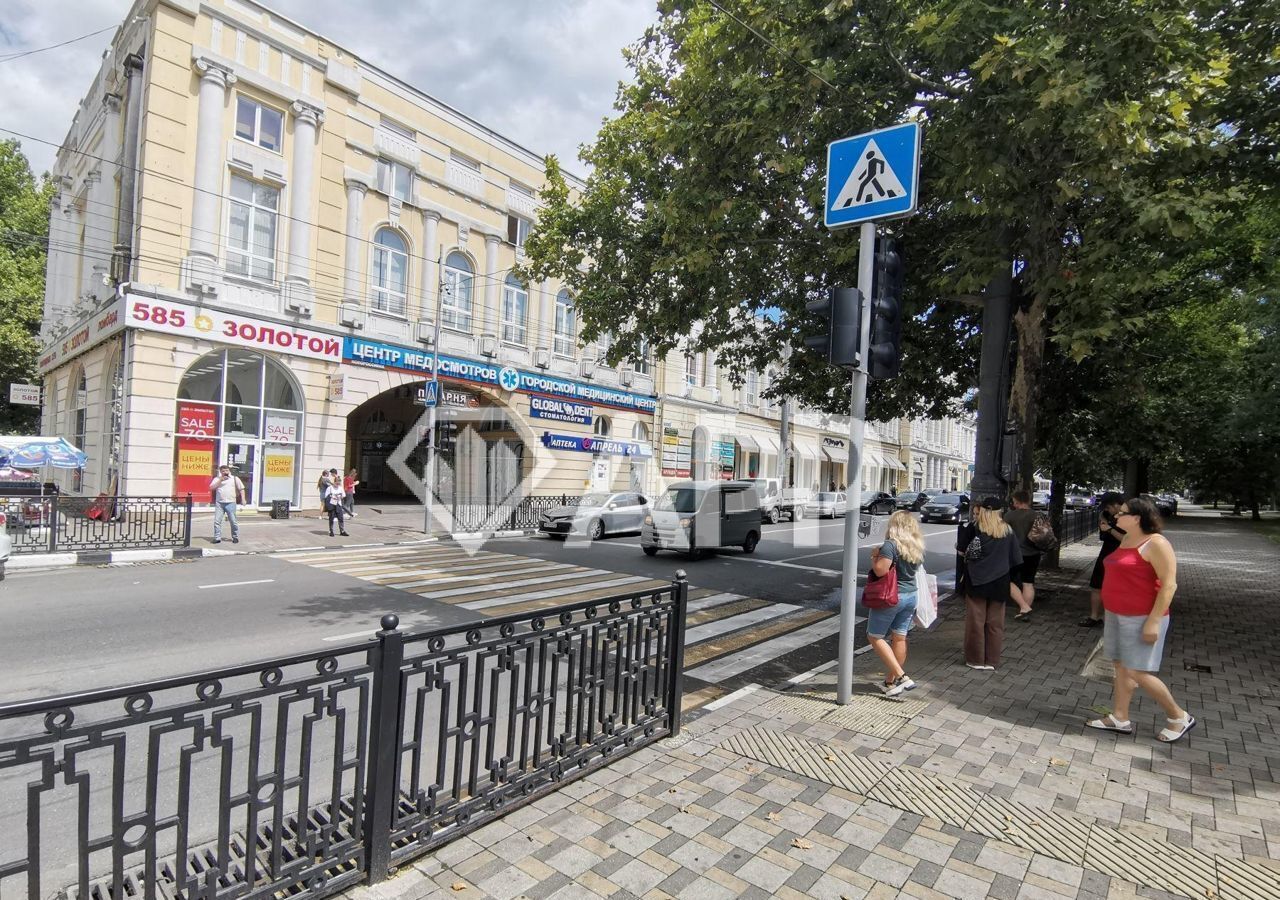 Сдаю свободного назначения помещение на улице Советов 40 в Центральном  районе в городе Новороссийске 900 руб база Олан ру объявление 123285198