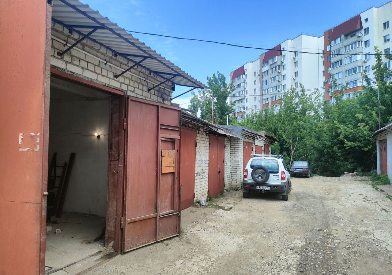 Продам кирпичный гараж 5 квартал 4-й Жилучасток в Заводском районе в городе  Саратове 30.0 м² 800000 руб база Олан ру объявление 123388545