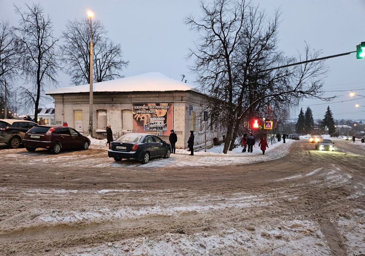 торговое помещение городской округ Ленинский п Володарского ул Центральная 27 фото 1