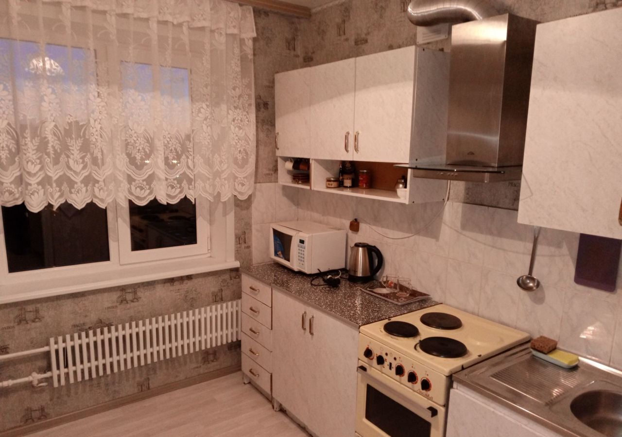 квартира г Тольятти р-н Автозаводский 15-й квартал б-р Космонавтов 21 фото 3