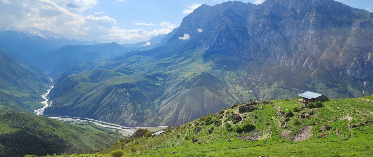 земля р-н Алагирский с Цамад Республика Северная Осетия — Алагирский р-н, Алагир фото 2