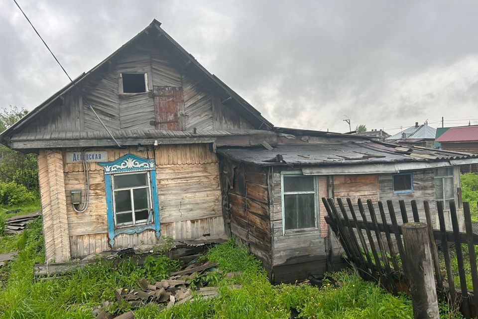 дом р-н Топкинский г Топки ул Луначарского 110 фото 2