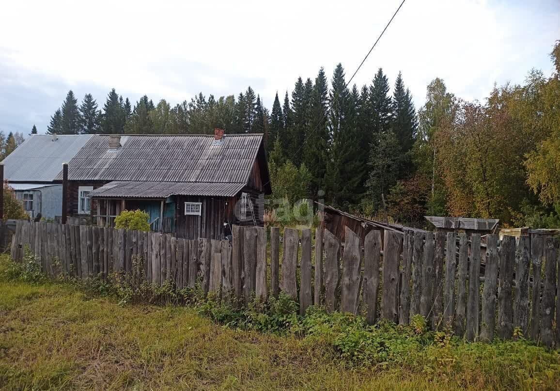 Продам дом на улице Запрудной 21б/1 в селе Таватуе в районе Невьянском  Новоуральск, Невьянский г. о. 63.0 м² на участке 14.0 сот этажей 1 900000  руб база Олан ру объявление 124341150