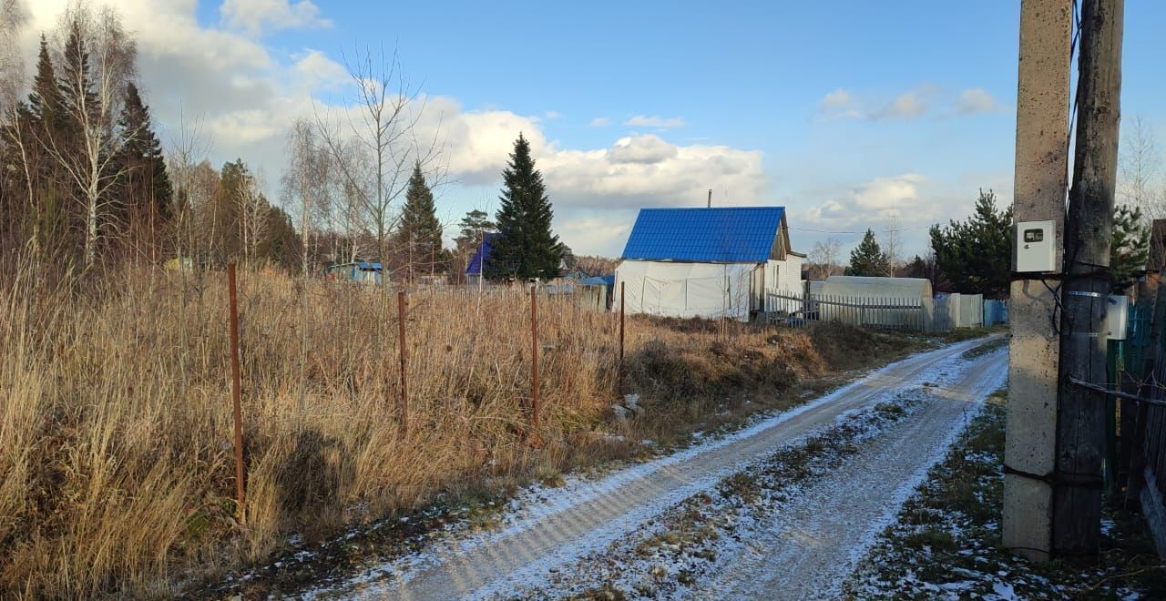 земля р-н Емельяновский п Снежница снт Целинник Мининский сельсовет, Памяти 13 Борцов фото 3