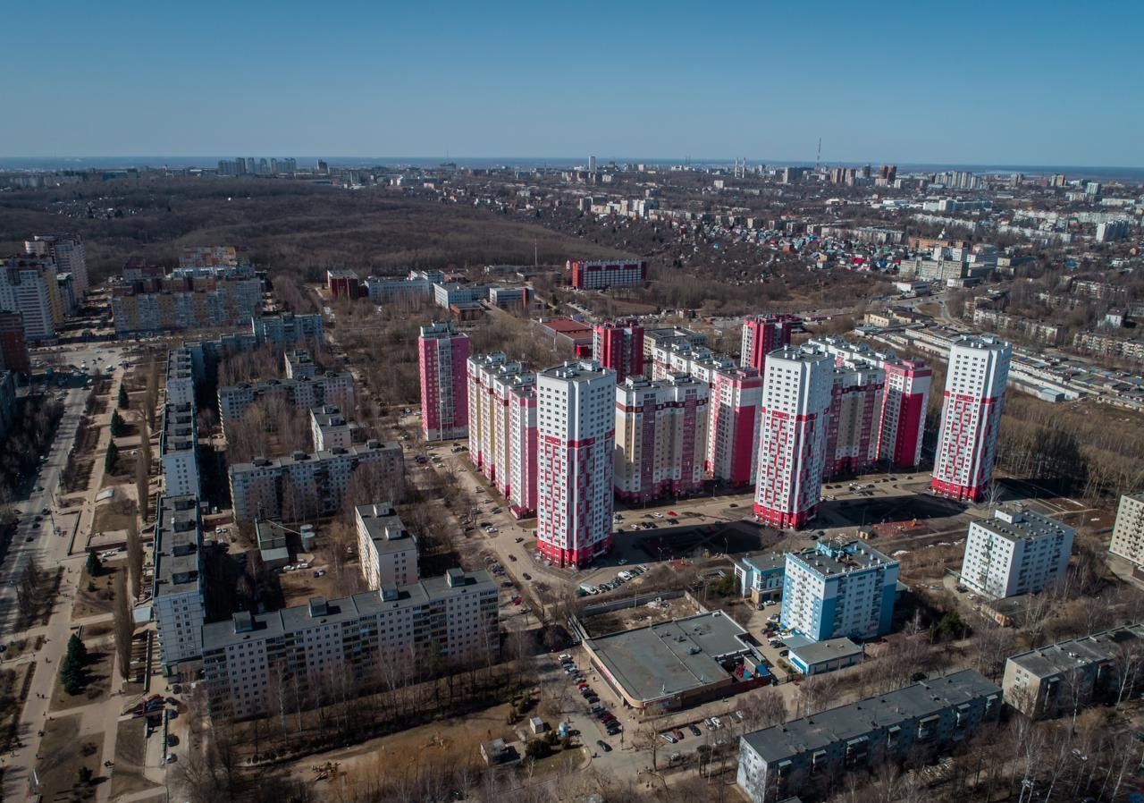 квартира г Нижний Новгород р-н Советский Горьковская мкр. Кузнечиха б-р 60-летия Октября 5а фото 4