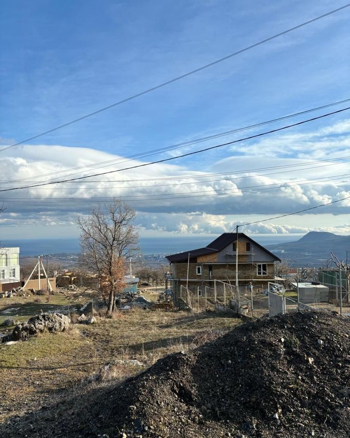 земля г Алушта с Верхняя Кутузовка ул Д.Акимова фото 1