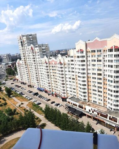 квартира р-н Октябрьский ул им. Генерала Меркулова 10а фото