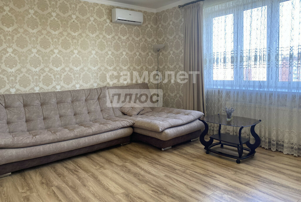 квартира г Краснодар р-н Прикубанский ул им. Героя Сарабеева В.И. 3/1 фото 1