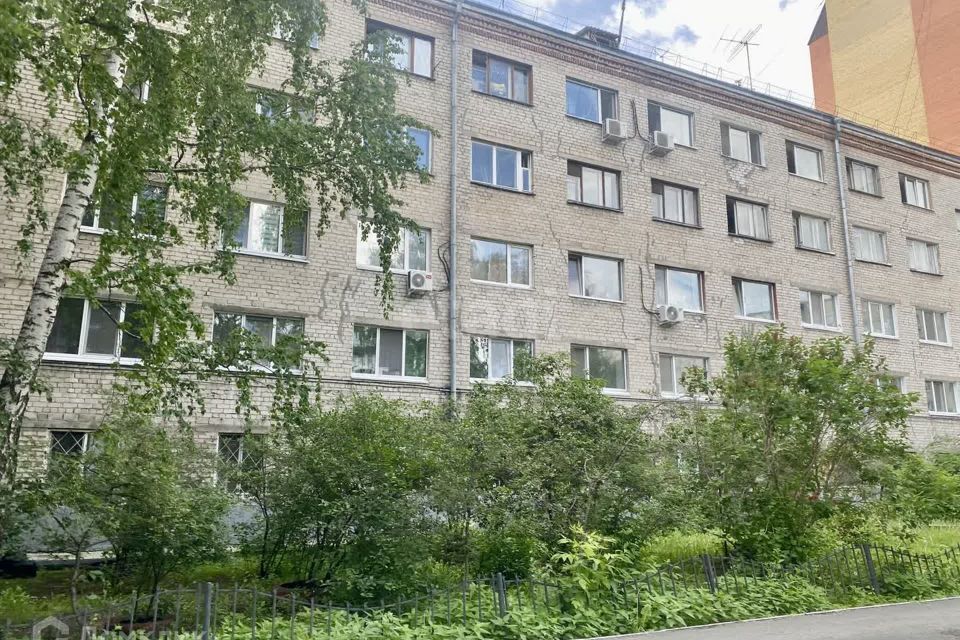 квартира г Тюмень ул 50 лет Октября 33 городской округ Тюмень фото 1