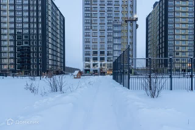 квартира р-н Тюменский д Дударева ул Сергея Джанбровского 17к/1 фото 6