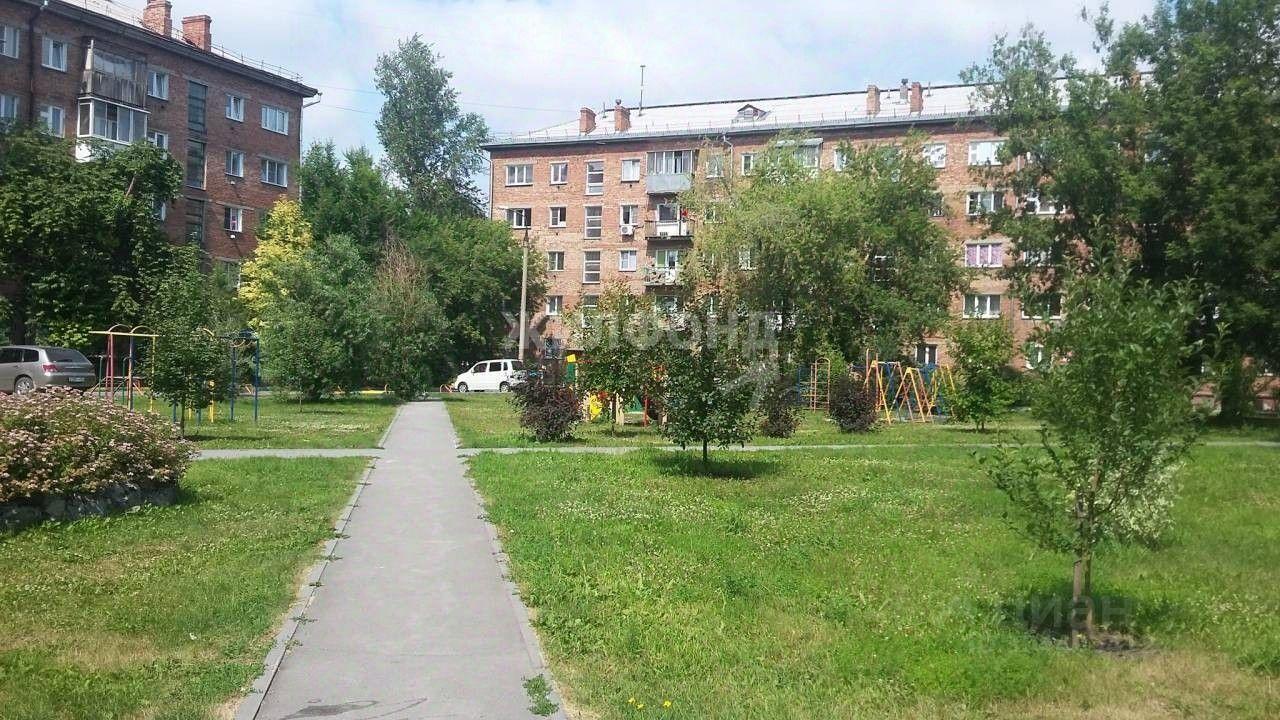 квартира г Новосибирск р-н Ленинский ул Новогодняя 13 фото 1