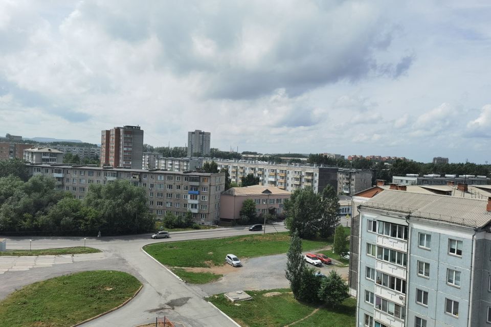 квартира г Ачинск 2-й Юго-Восточный микрорайон, 62, Ачинский район фото 1