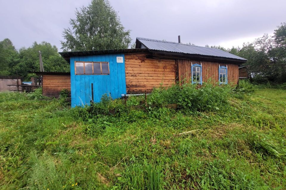 дом р-н Таштагольский г Таштагол ул Островского Таштагольское городское поселение фото 1