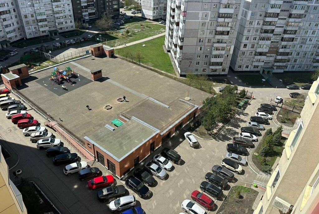 квартира г Кемерово р-н Заводский ул Свободы 3 фото 3