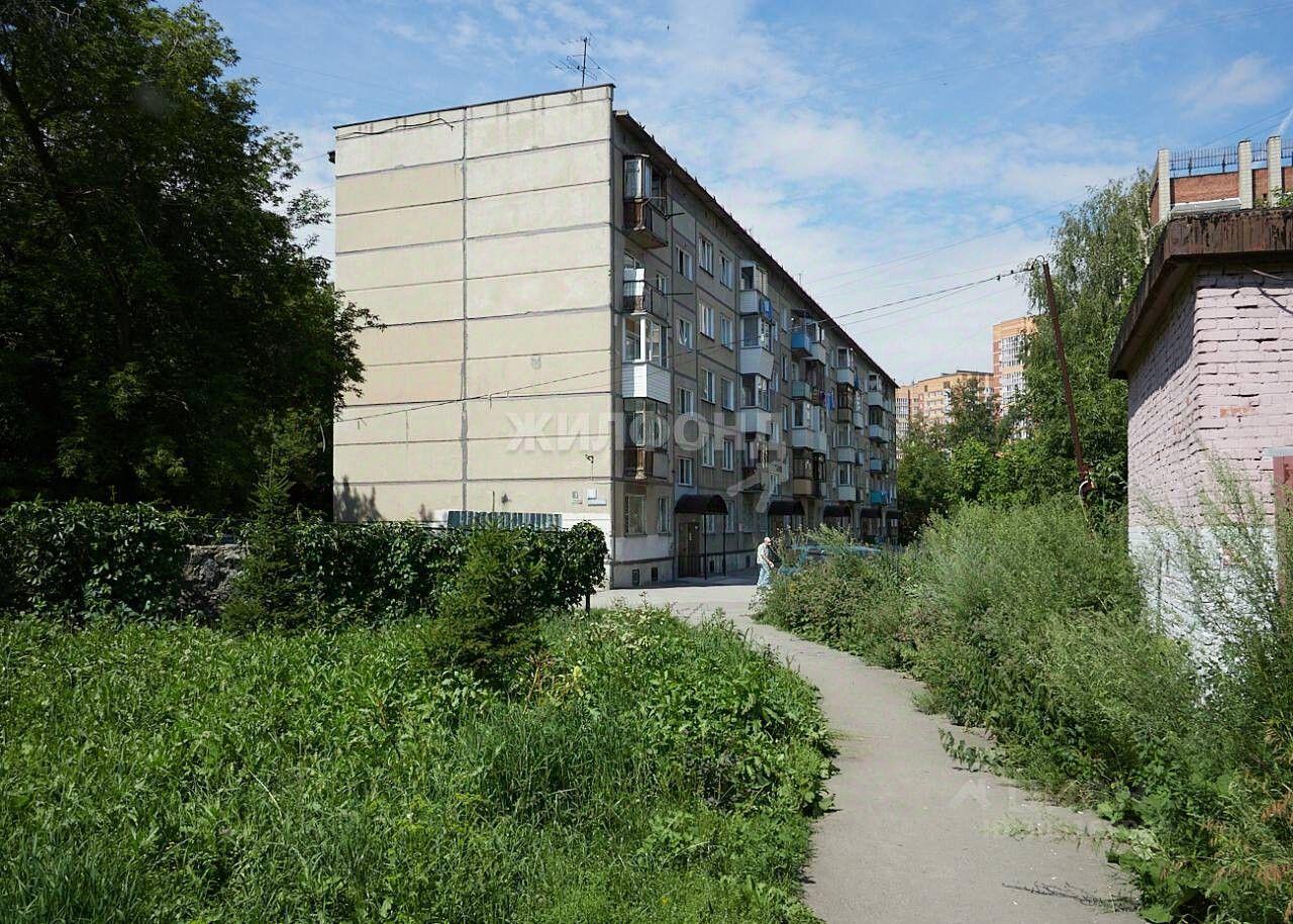 квартира г Новосибирск р-н Октябрьский ул Бориса Богаткова 163/2 фото 18
