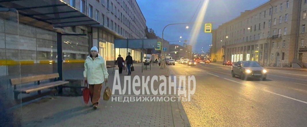 свободного назначения г Санкт-Петербург метро Новочеркасская пр-кт Среднеохтинский 5 фото 1