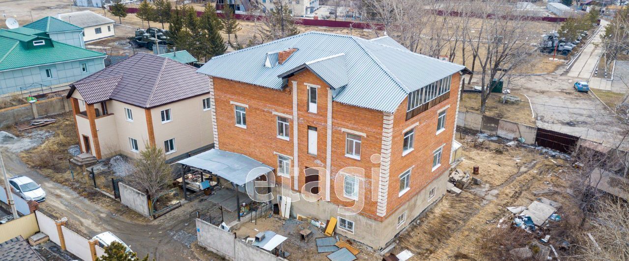 дом г Хабаровск р-н Железнодорожный ул Романовская 3 фото 1