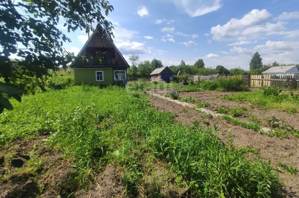 дом г Тобольск садоводческое товарищество Родничок, Ягодная улица фото 14