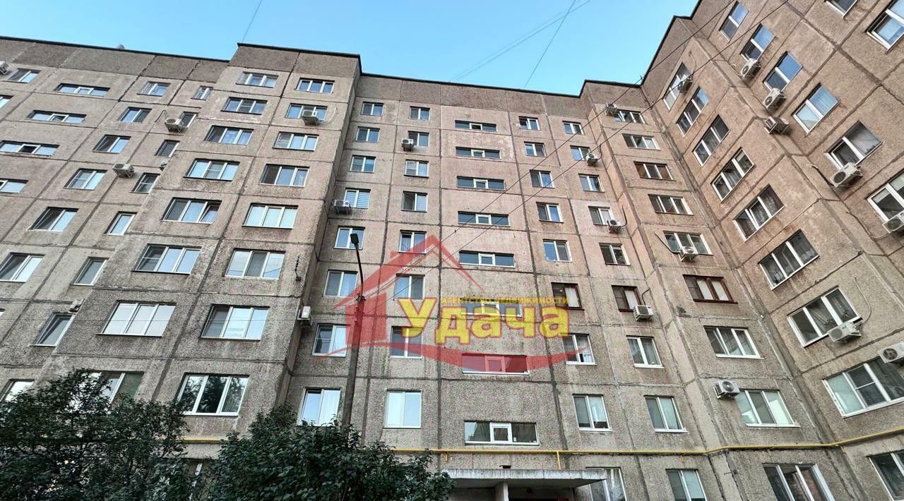 квартира г Орск р-н Ленинский посёлок Строитель ул Докучаева 8 фото 1