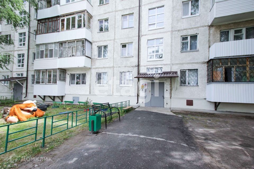 квартира г Тобольск мкр 4 38а городской округ Тобольск фото 10