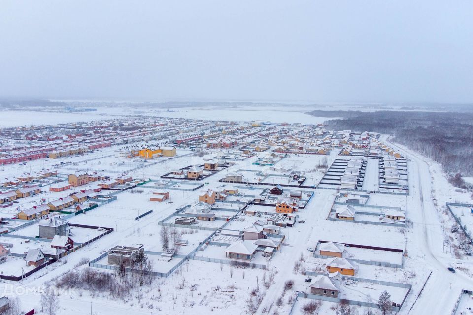 дом р-н Тюменский д Ушакова Центральный бульвар фото 1