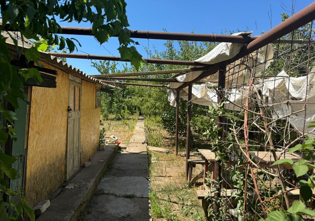 дом г Волжский снт Труд ул Грейдерная фото 14