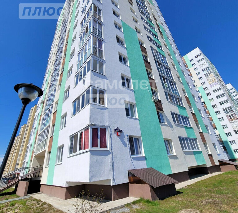 квартира г Тобольск 15-й микрорайон 28 фото 1