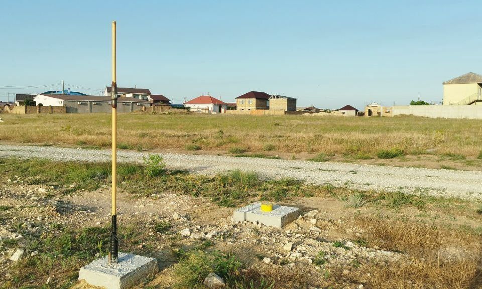 земля р-н Черноморский с Межводное ул А.Абдиннановой фото 2