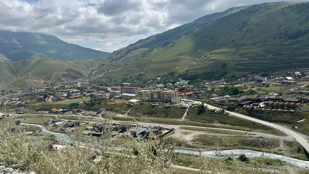 квартира р-н Алагирский п Верхний Фиагдон Ю. Дзтиева улица, 15 фото 13