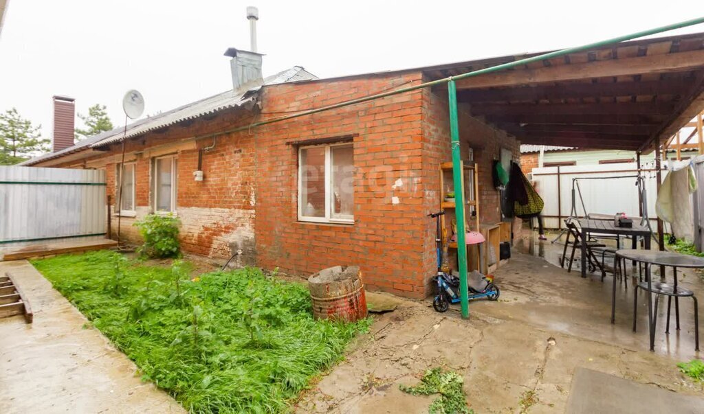 дом р-н Родионово-Несветайский сл Родионово-Несветайская ул Ленина фото 21