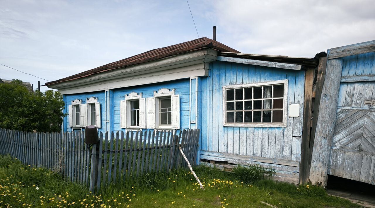 дом р-н Тарский г Тара ул Пушкина Тарское городское поселение фото 1