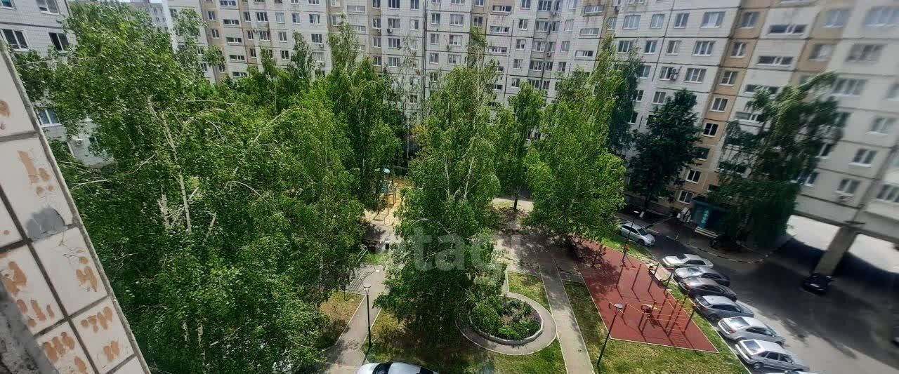 квартира г Старый Оскол Лесной микрорайон 11 фото 15