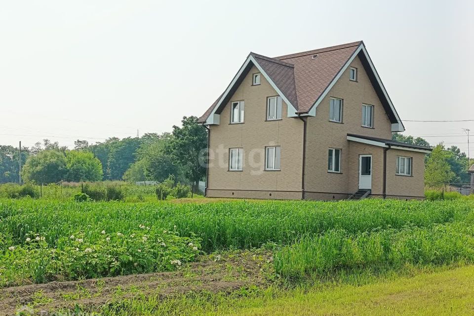 дом г Артем пл Ленина Артёмовский городской округ фото 8