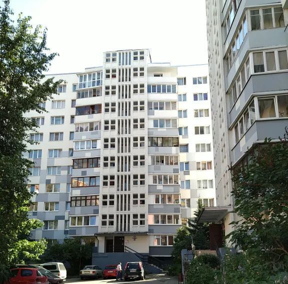 квартира г Калининград р-н Московский б-р Солнечный 20 фото 3