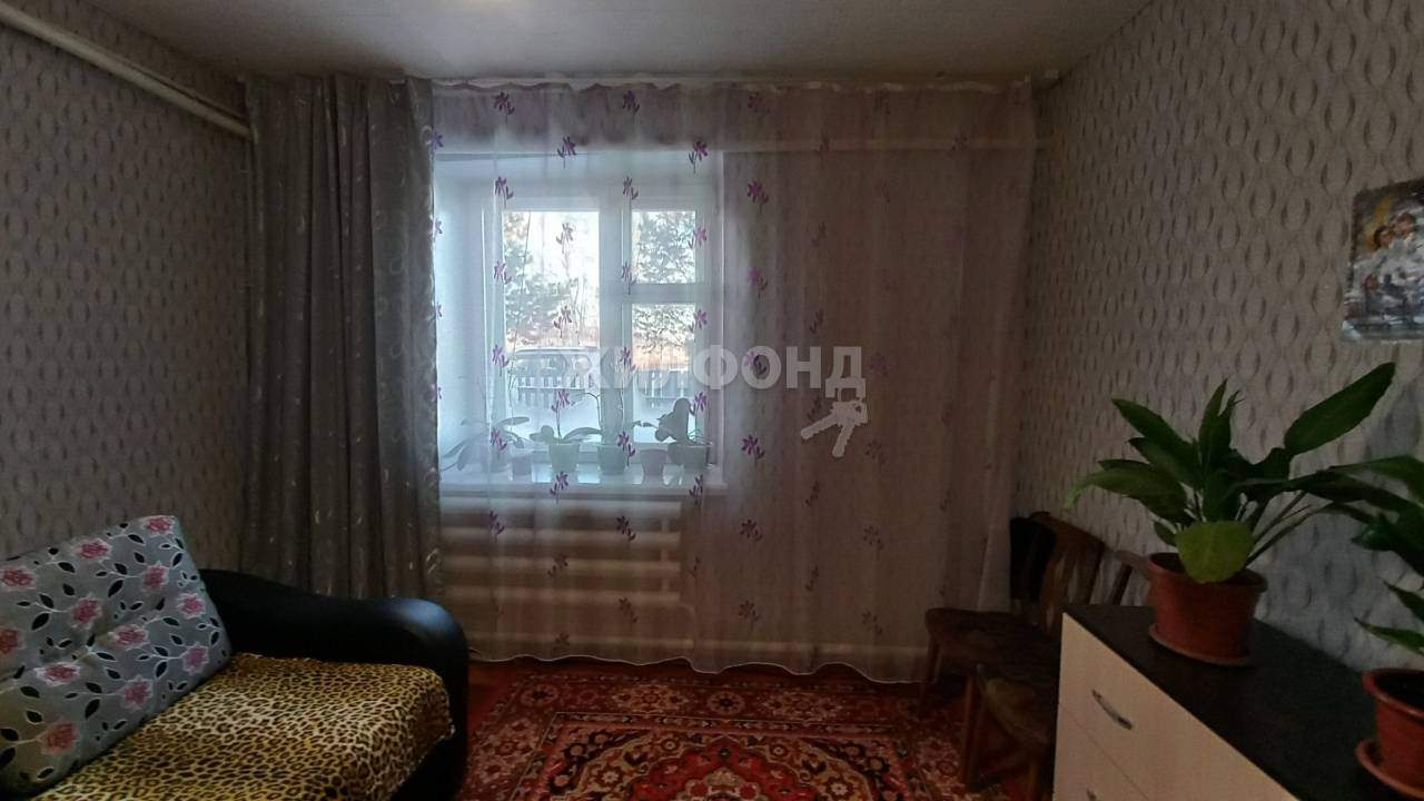 квартира г Абакан Баландиной улица, д. 12 фото 13