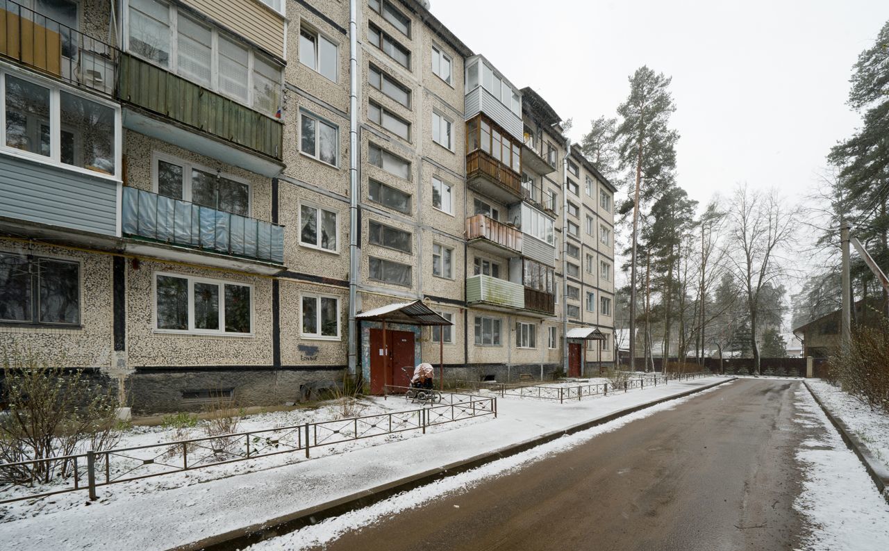 квартира р-н Гатчинский п Вырица ул Оредежская 4 Вырицкое городское поселение, городской пос. Вырица фото 11