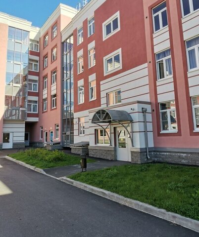 Парнас, микрорайон -2, улица Мира, 9к 3 фото