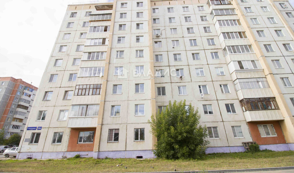 квартира г Тобольск мкр 7а 35а фото 17