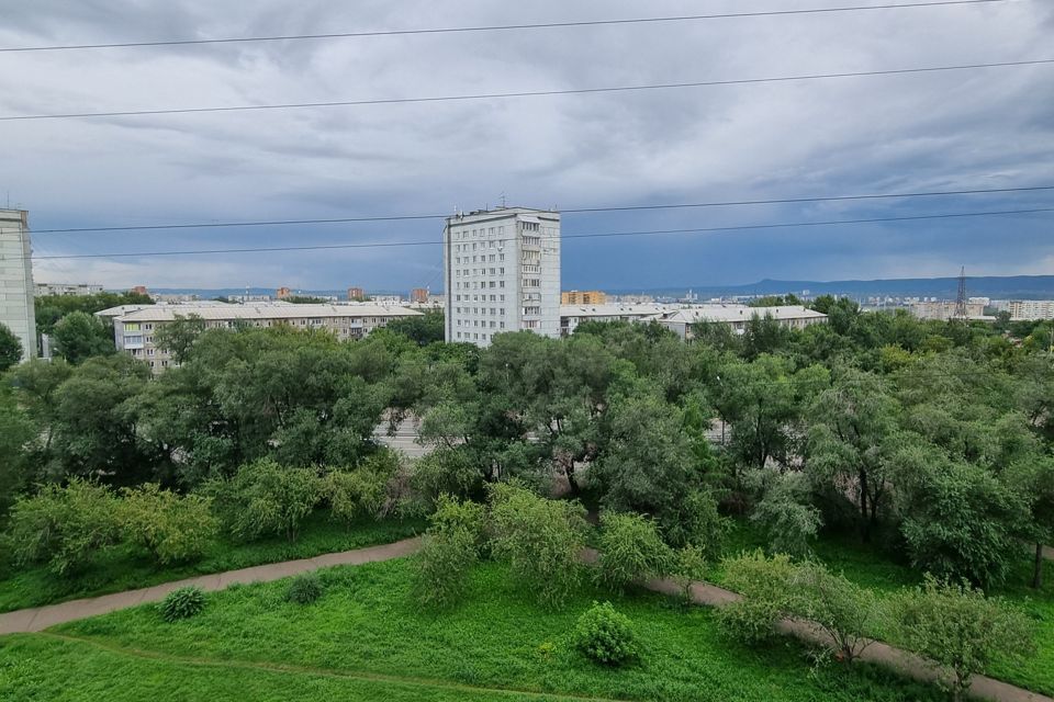 квартира г Красноярск р-н Советский пр-кт Металлургов 18 городской округ Красноярск фото 4