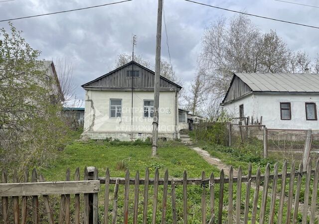 дом ул. Пролетарка, 18, р-н Михайловский, Октябрьское городское поселение фото